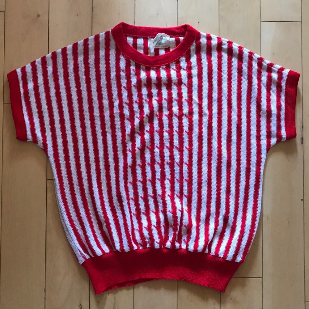Vintage striped red white knit top